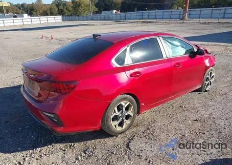 2021 Kia Forte Lxs из США, поврежденный, VIN 3KPF24AD0ME378930